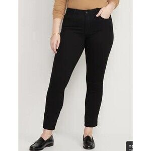 NWT Old Navy Women’s MID Rise Power Slim Straight Black Jeans Size 28